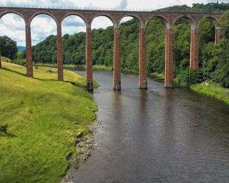 2 bedroom accommodation in Gordon, near Kelso - Gordon - Outdoors view