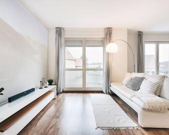 Modernes Apartment mit Heimkino in Dresden - Dresden