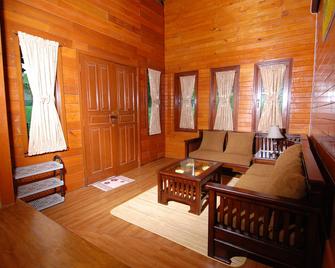 Villa Chavaminerva Kayu - Ciater - Ciater - Sala de estar
