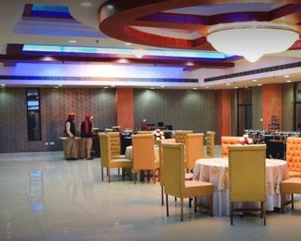 Sydney Grand Hotel & Resort - ניו דלהי - מסעדה