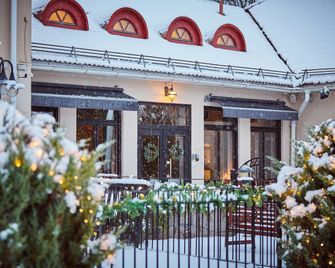 Åsby Hotell - Hallstahammar - Budova