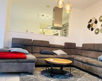 Ervaar Luxe en Comfort in het Hart van Rotterdam - Reserveer Nu! - Rotterdam - Sala de estar