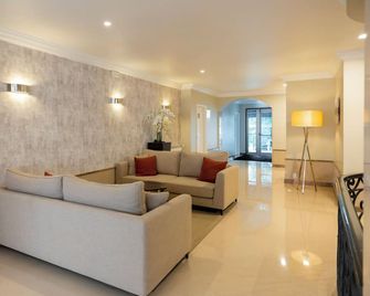 Hotel Avenida de Fatima - Fátima - Σαλόνι ξενοδοχείου