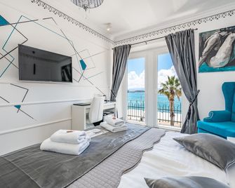 Galeria Valeria Seaside Downtown - Mag Quaint & Elegant Boutique Hotels - Split - Bedroom