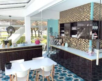 Hôtel Saint-Clair, côté Plage - La Grande-Motte - Bar