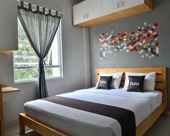 Tuju Wk Homes Syariah - Yakarta - Habitación