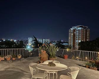 Apartamentos Reforma - Ciudad de Guatemala - Balcón