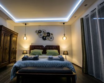 Les Cuves - Chaniers - Schlafzimmer