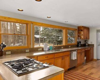 Chickadee Chalet - Red Lodge - Keuken