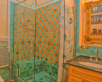 B&B Flora House - Salerno - Badrum