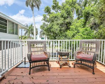 Hibiscus House Bed Breakfast Seashell Room - Fort Myers - Balcony