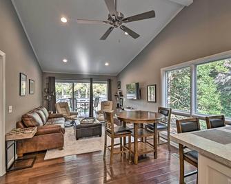 Pinehurst Gem on Golf Course & Putting Green! - Pinehurst - Dining room