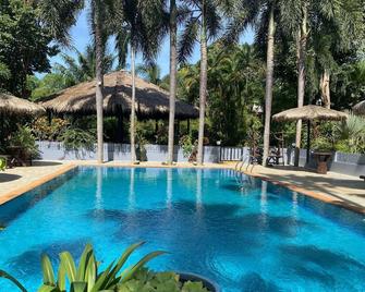 Villa Rambutan on Koh Mak Island Beautiful affordable long stay in paradise - Ko Mak - Pool