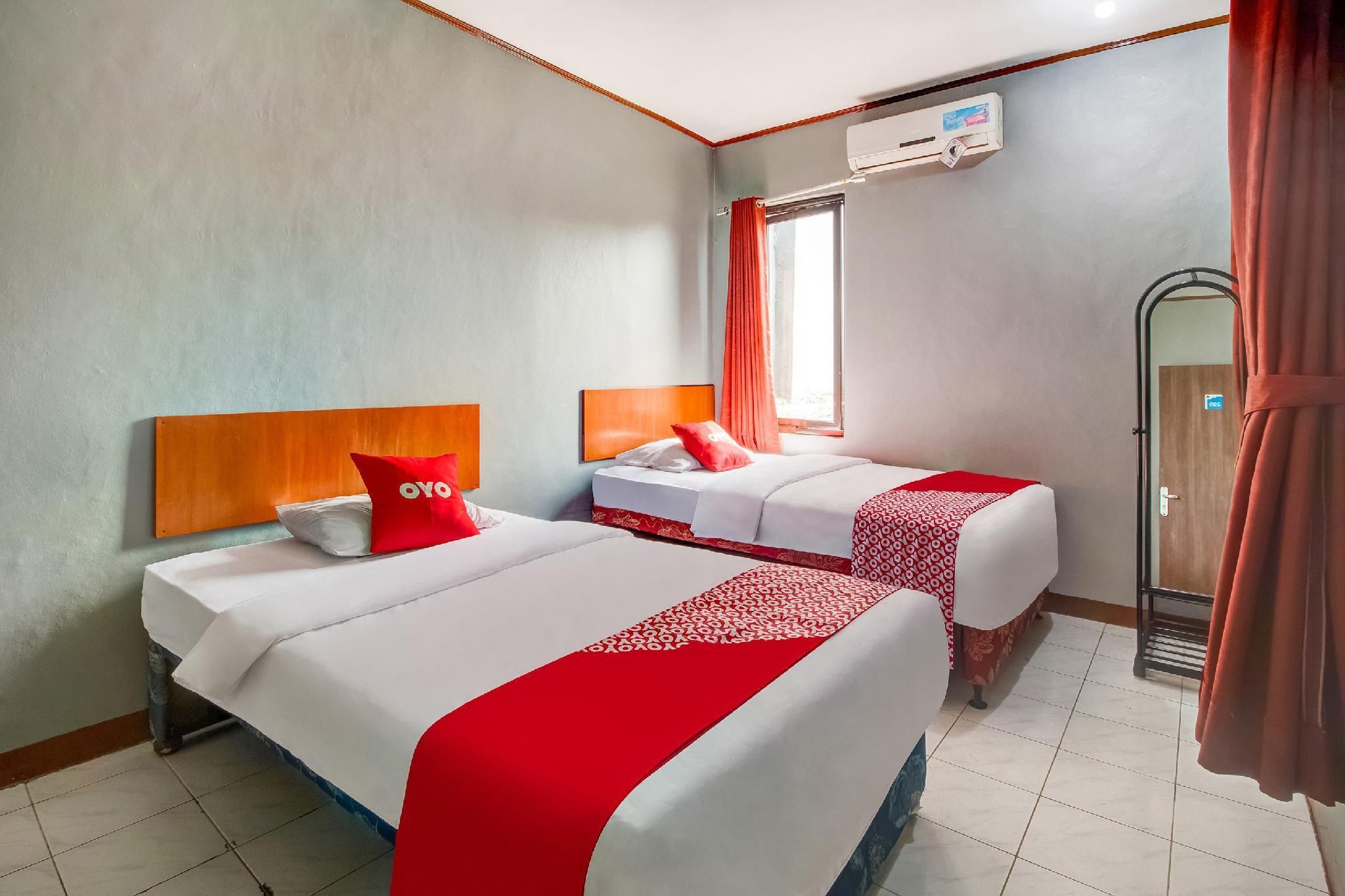 OYO 3750 Elder Guest House - באנדונג - חדר שינה