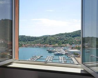 Amazing Apartment In Portovenere - Portovenere - Balcon