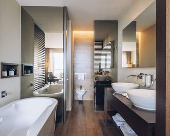 Iberostar Selection Lagos Algarve - Lagos - Bathroom