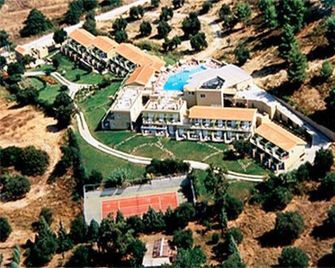 Daphne Holiday Club - Chaniotis - Edificio