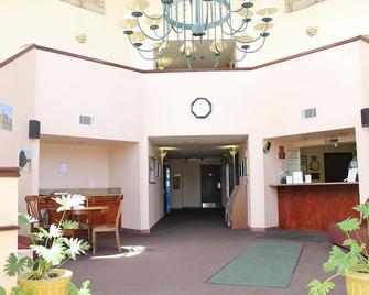 Ocean Gateway Inn - Santa Paula - Lobby