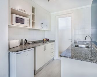 Apartamentos Habitat - Port de Pollença - Kjøkken