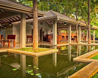 Fresco Water Villa - Sigiriya - Patio
