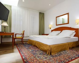 Stylish accommodation in the center of Litomyšl with parking - Litomyšl - Chambre