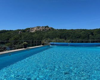 Hotel Hammersø - Allinge - Piscina