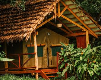 Simbamwenni Lodge And Camping - Morogoro - Patio