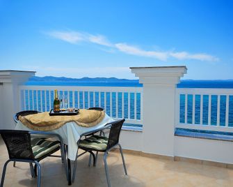 Villa Triana - Zadar - Balcón
