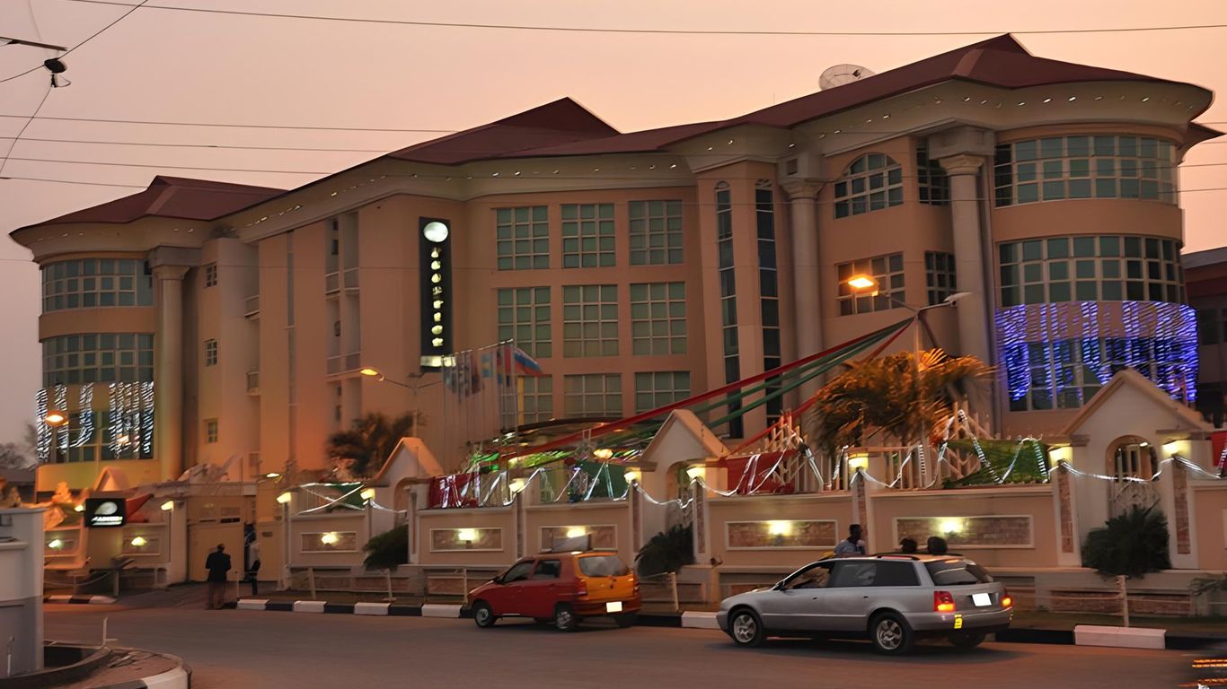 Prestige Hotel And Suites