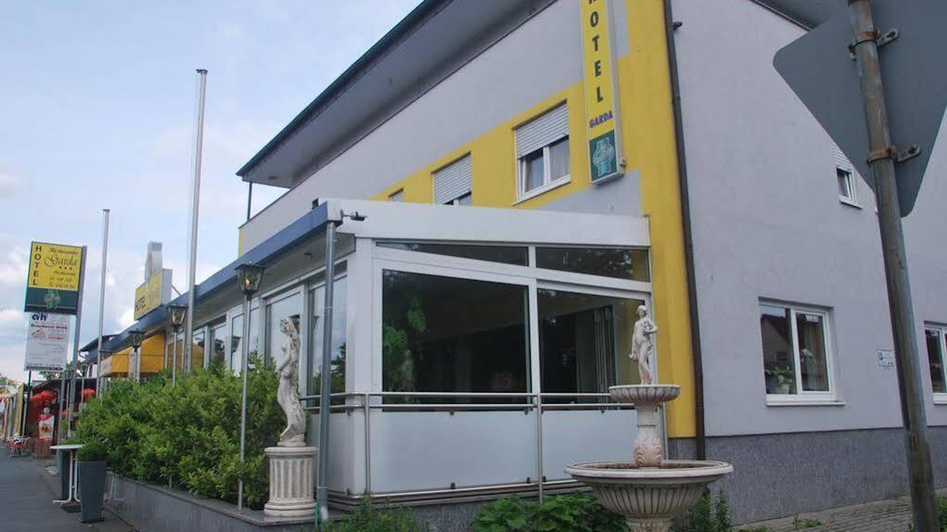 Hotel & Restaurant Garda