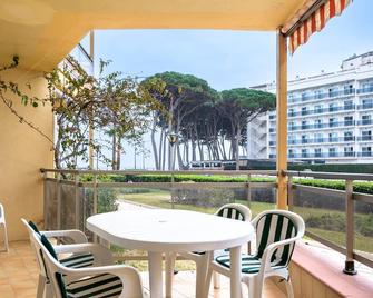 Hauzify I Apartament Solpins - La Pineda - Balcony