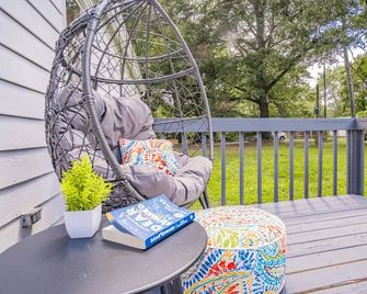 Charming Mount Holly Bungalow - Mount Holly - Balcón