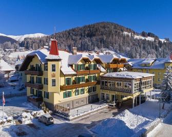 Hotel Cristallo - Dobbiaco/Toblach - Building