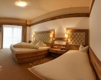 Hotel Habicht - Fulpmes - Dormitor