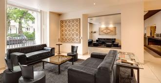 Caesar Hotel - London - Living room