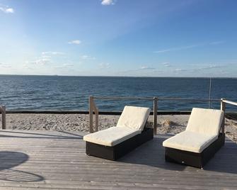Bayfront Fun! - 3 Br And 3 Ensuite Bath With Hot Tub! - Fire Island Pines - Beach