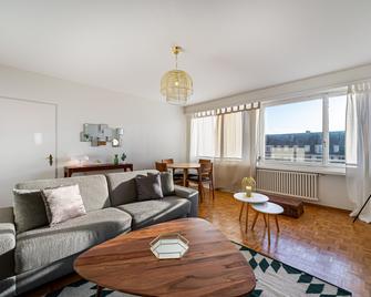 Athénée 40 Residence by Homenhancement - Geneva - Living room