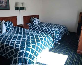 Sunset Inn & Suites - Seward - Bedroom
