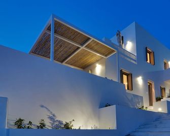 كافو ميلوس - Plaka - مبنى