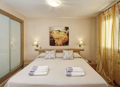 Apartamentos Turísticos Centro - Granada - Bedroom