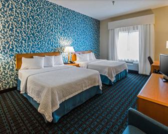 Fairfield Inn & Suites by Marriott Toledo North - Toledo - Schlafzimmer