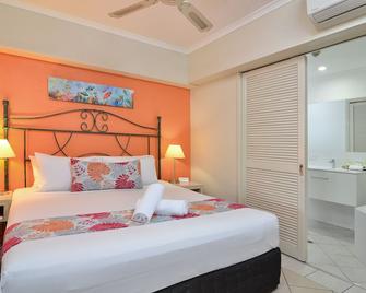 Le Cher Du Monde Adults Only - Port Douglas - Makuuhuone