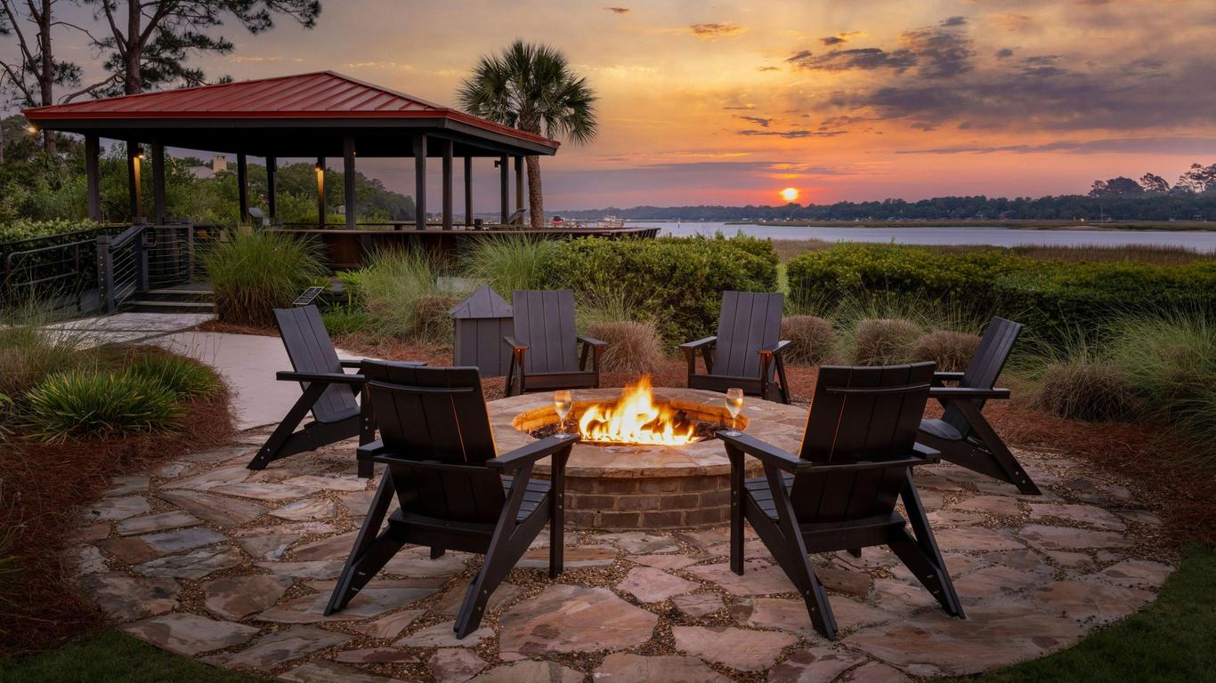 Marriott's Harbour Point and Sunset Pointe at Shelter Cove, A Marriott Vacation Club Resort