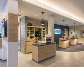 Holiday Inn Express Wuppertal - Hauptbahnhof By IHG - Wuppertal - Building