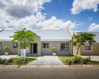 El Dorado Hotel and Self Catering - Oudtshoorn - Toà nhà