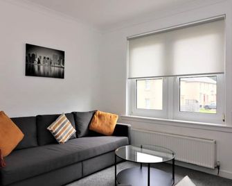 Signature - Shawburn House - Hamilton - Living room