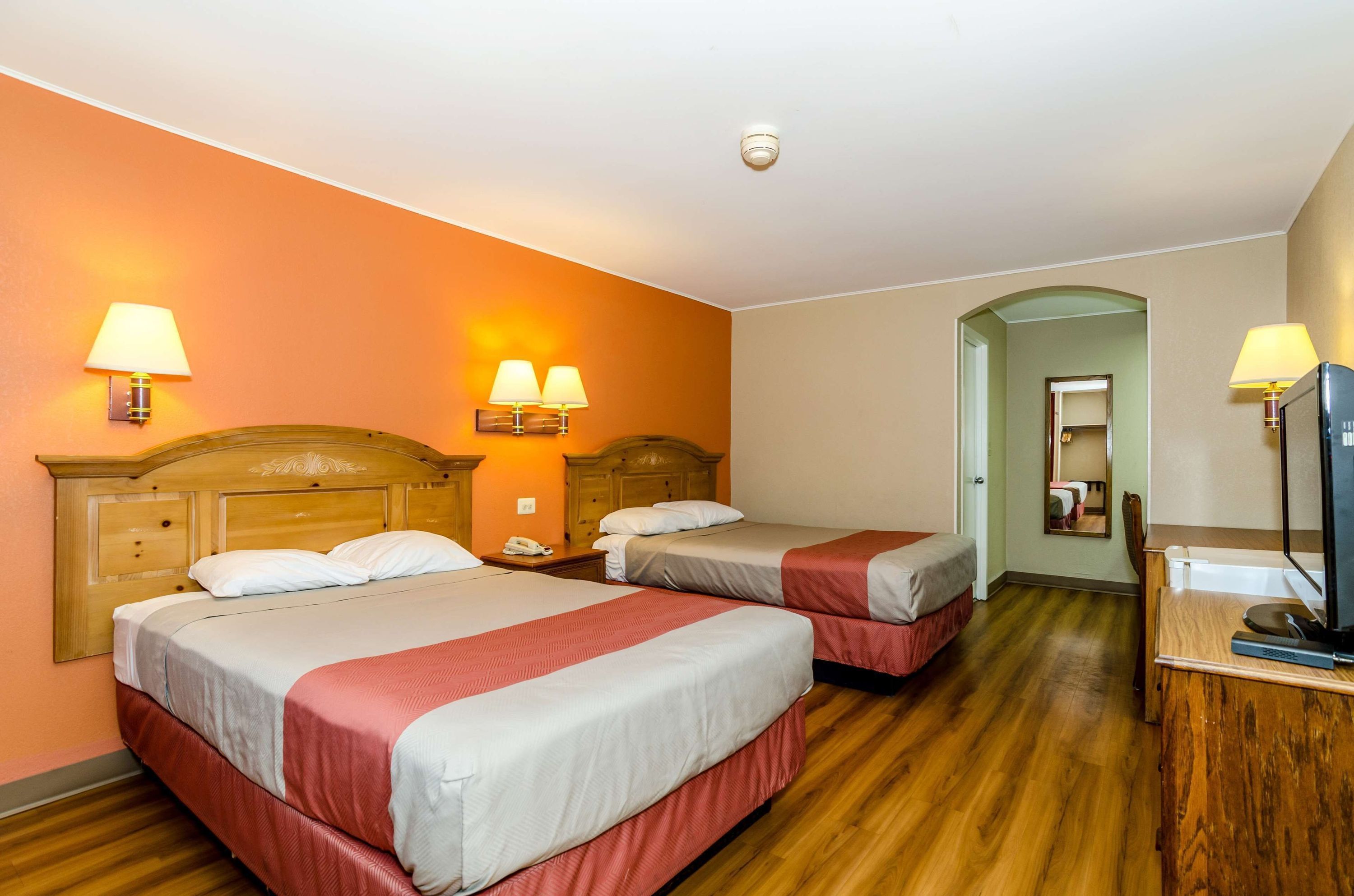 Motel 6 Newark - ניוארק