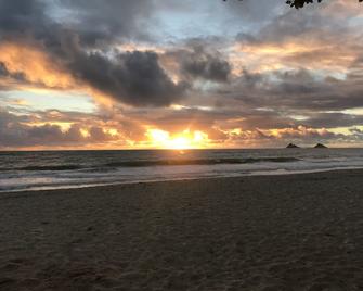 1 Bedroom Ac Modern 5 Min Walk Beach - Kailua - Beach