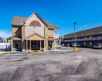 Motel 6 Portsmouth. Va - פורטסמאות' - בניין