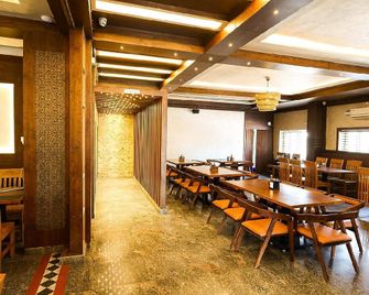 Hotel Ssr Residency - Mandya - Restaurante